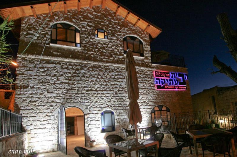 Old City Inn ツファット エクステリア 写真